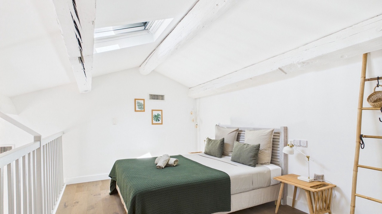 Photo of Bedroom in Eygalieres