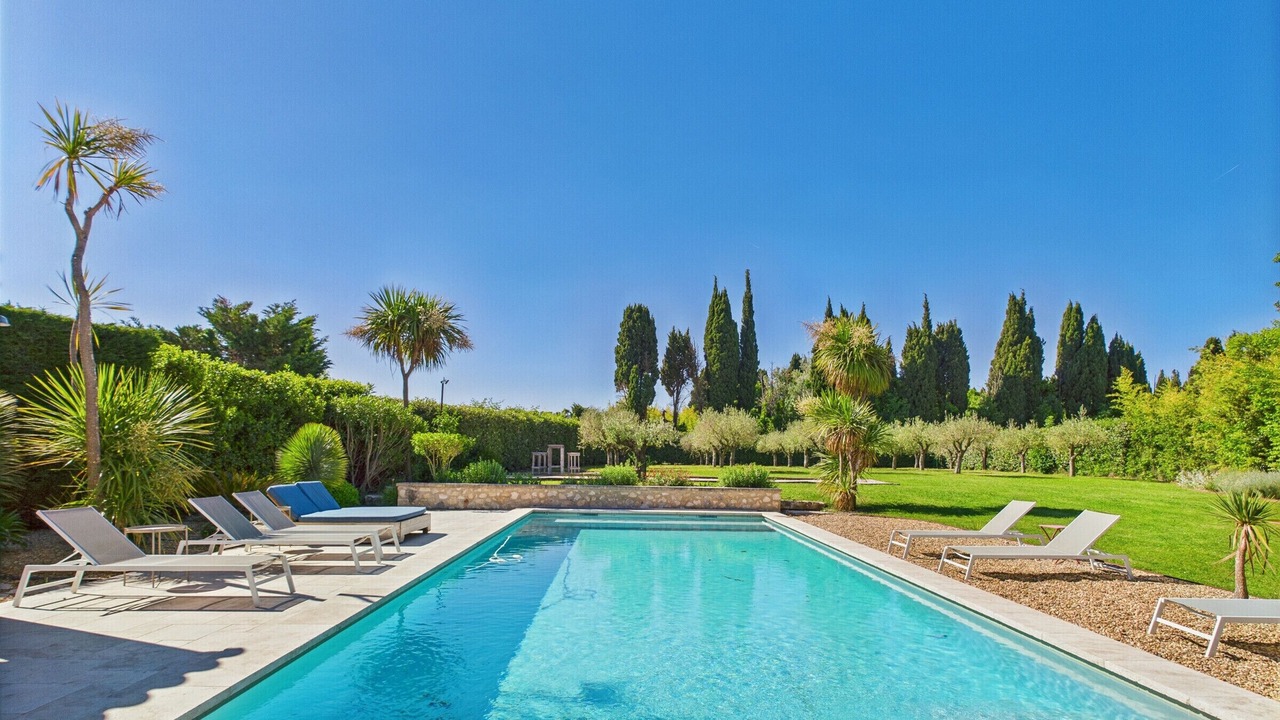 Photo of Outdoor in Eygalieres