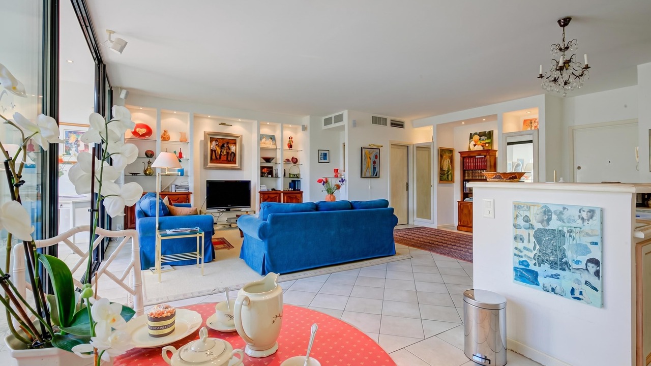 Photo of Livingroom in Mougins