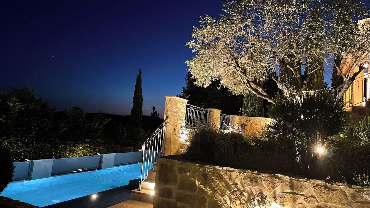Photo of Outdoor in Maussane