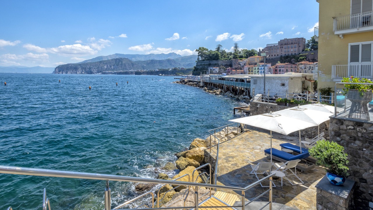 Photo of Patio Balcony in Sorrento City Centre