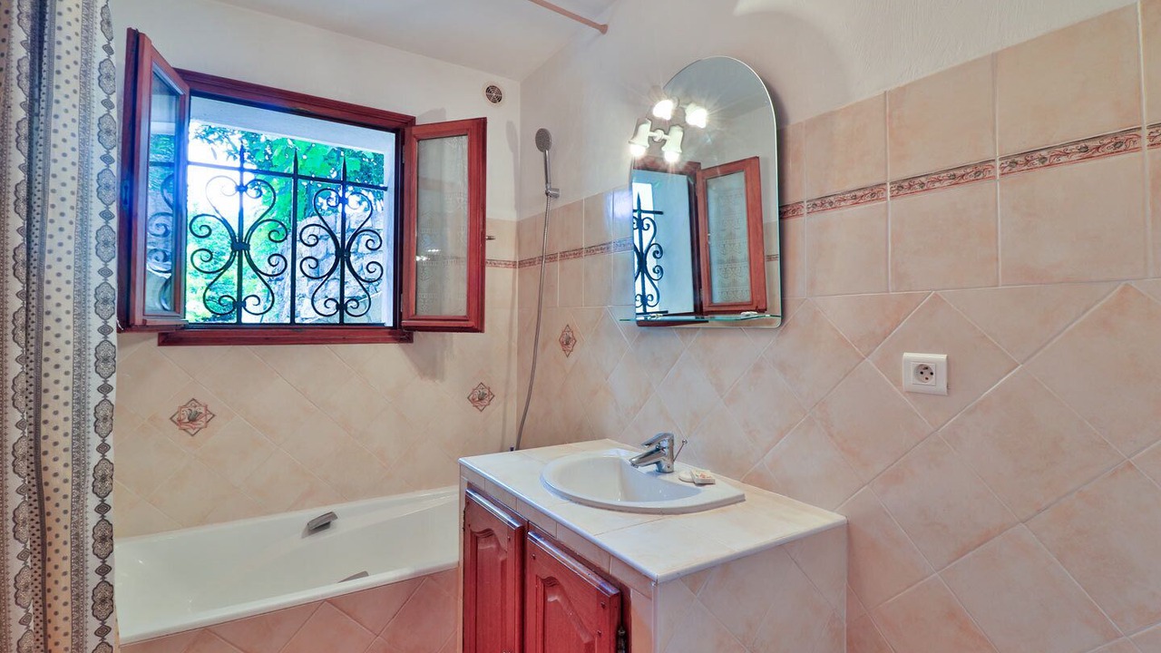 Photo of Bathroom in Le Bar-sur-Loup