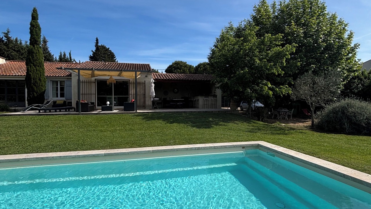Photo of Outdoor in Mouries