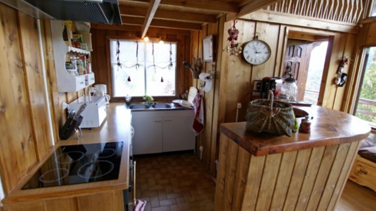 Photo of Kitchen in Enchastrayes