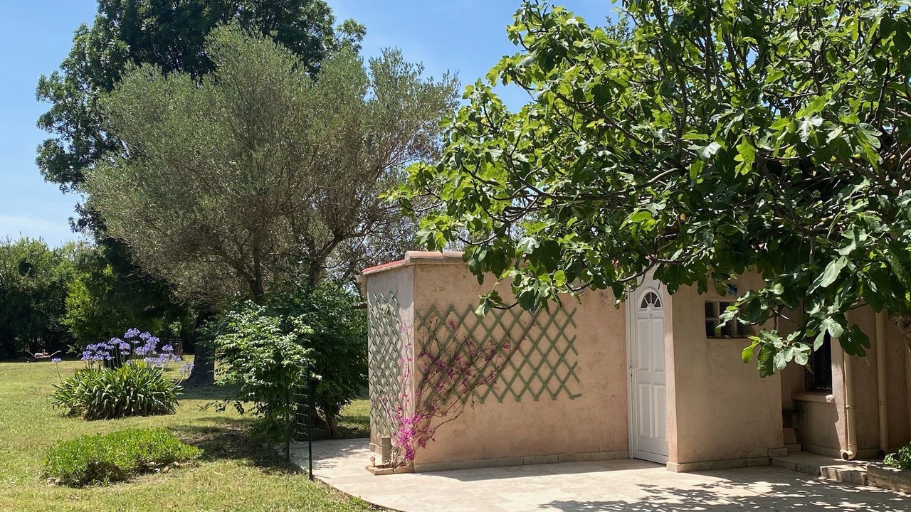 Photo of Outdoor in Hyeres