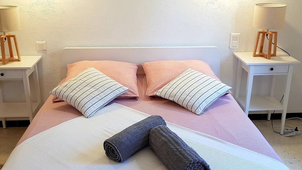 Photo of Bedroom in Hyeres