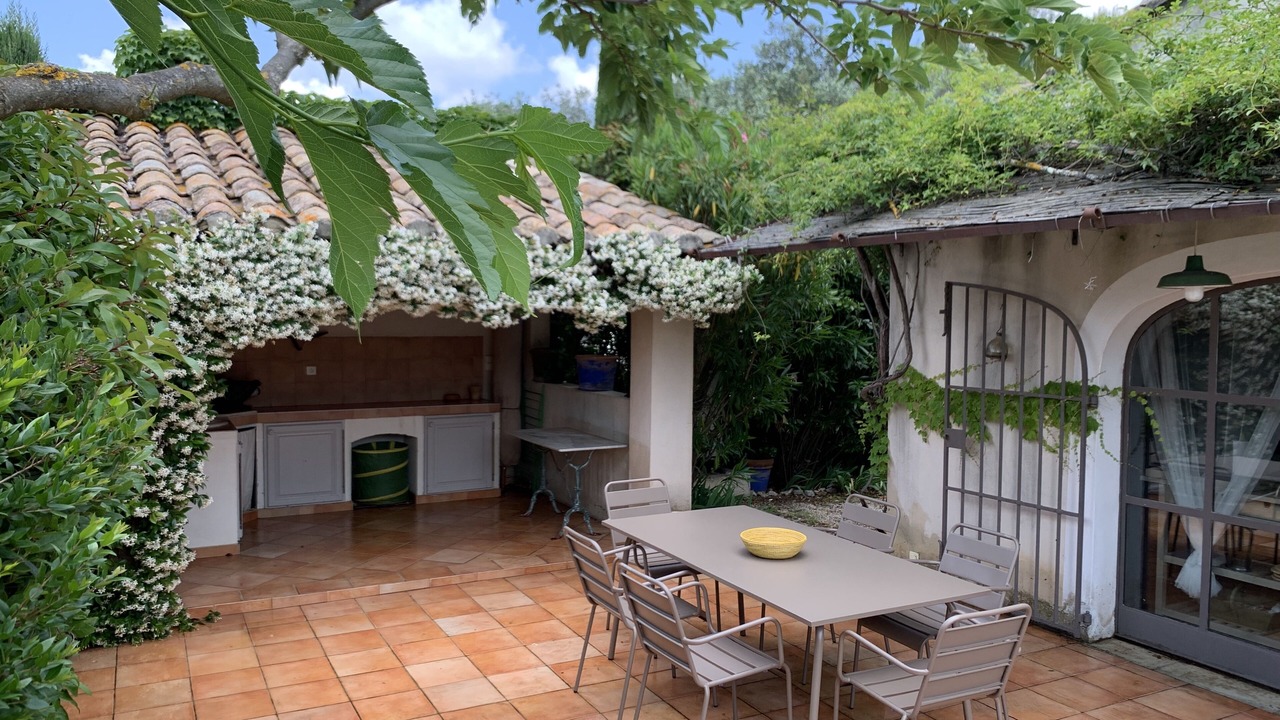 Photo of Outdoor in Eygalieres