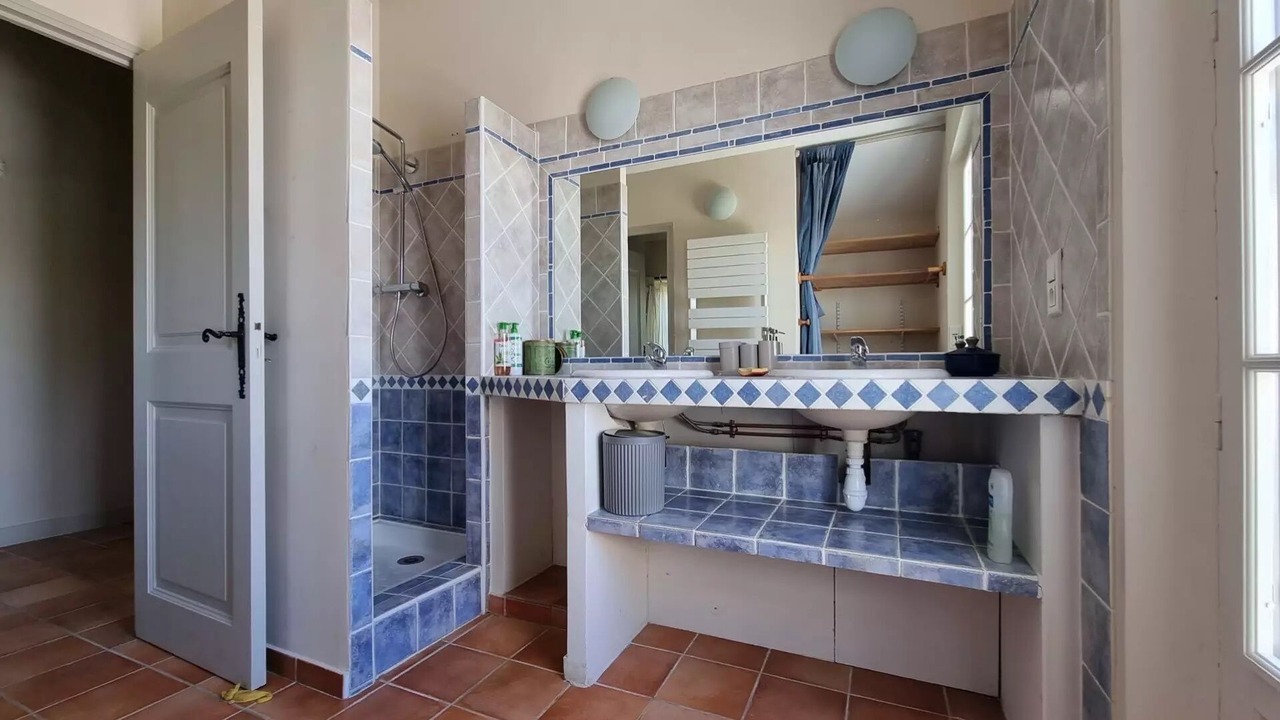 Photo of Bathroom in Eygalieres