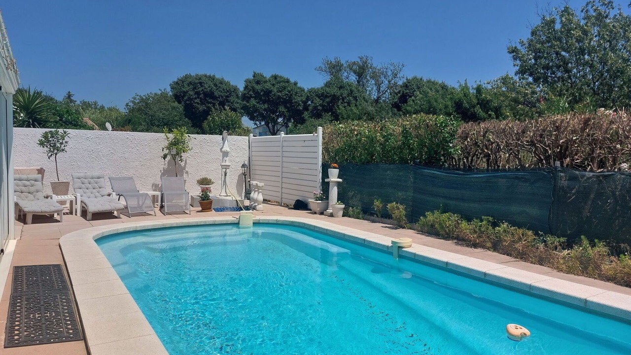 Photo of Outdoor in Sollies Pont