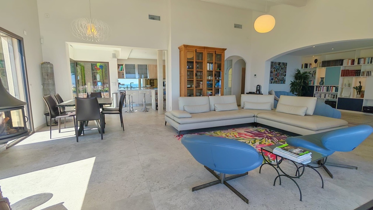 Photo of Livingroom in Antheor