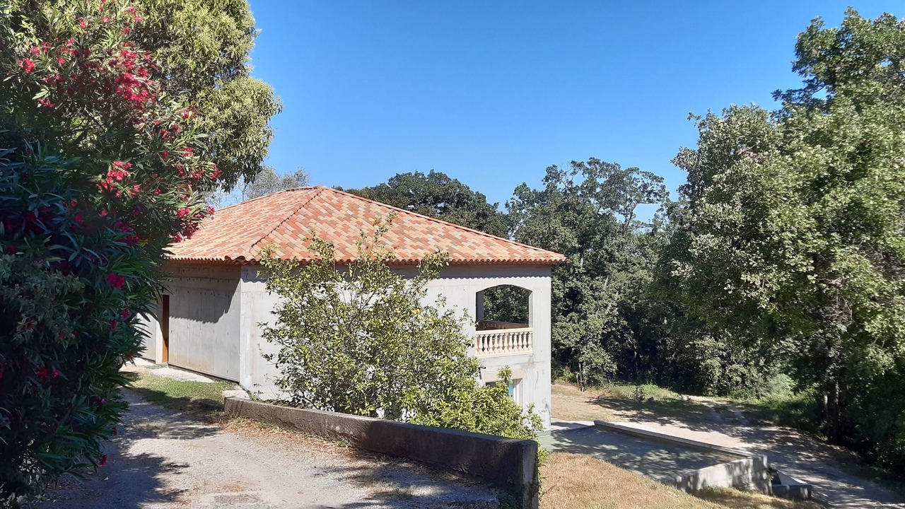 Photo of Outdoor in Les Maillans