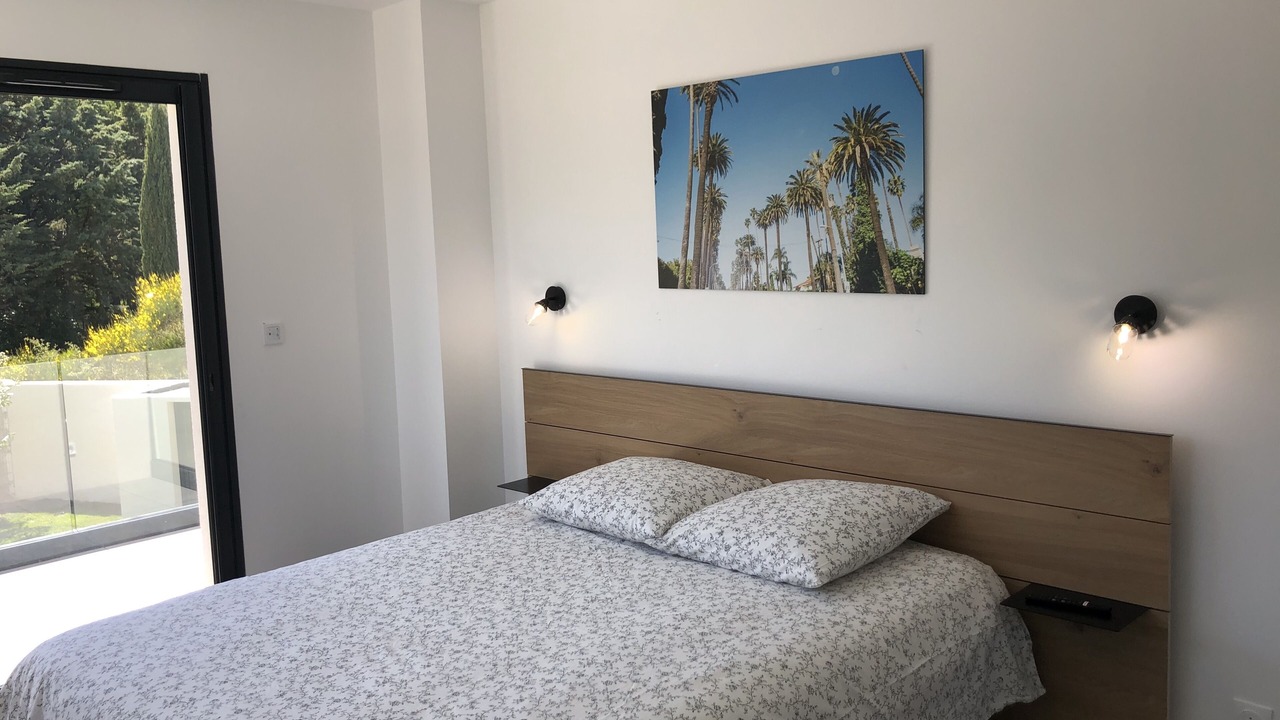 Photo of Bedroom in Eguilles
