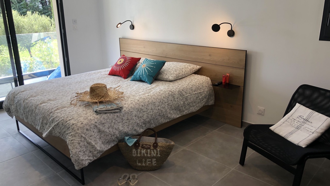 Photo of Bedroom in Eguilles