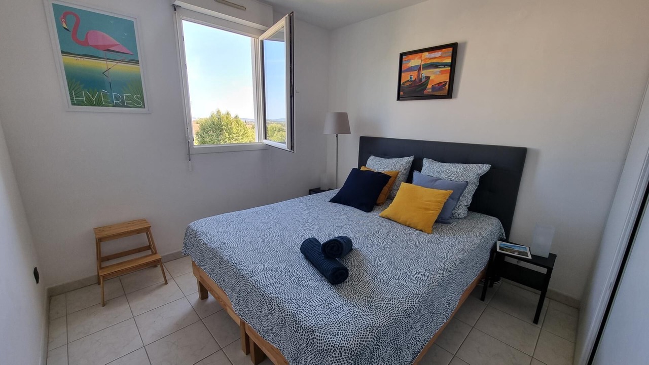 Photo of Bedroom in Hyeres