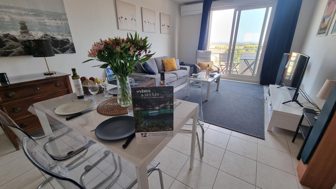 Photo of Livingroom in Hyeres