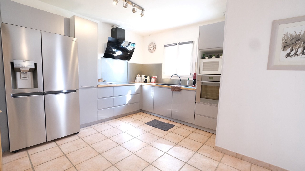 Photo of Kitchen in Mouries