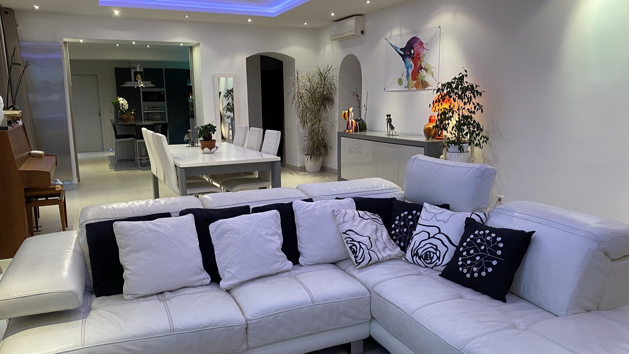 Photo of Livingroom in Mougins