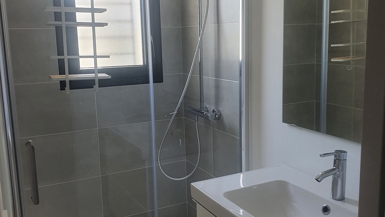 Photo of Bathroom in Serviers-et-Labaume