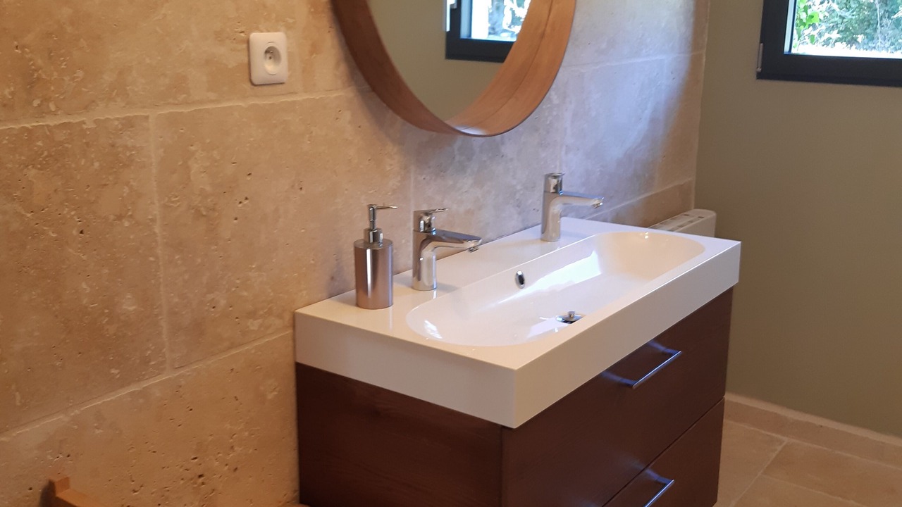 Photo of Bathroom in Eygalieres