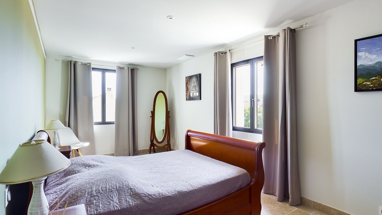 Photo of Bedroom in Eygalieres
