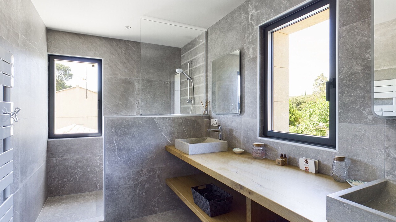 Photo of Bathroom in Eygalieres