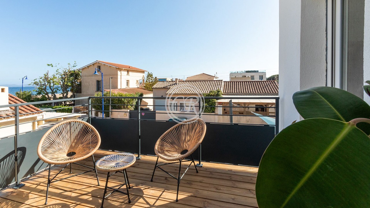 Photo of Outdoor in Hyeres