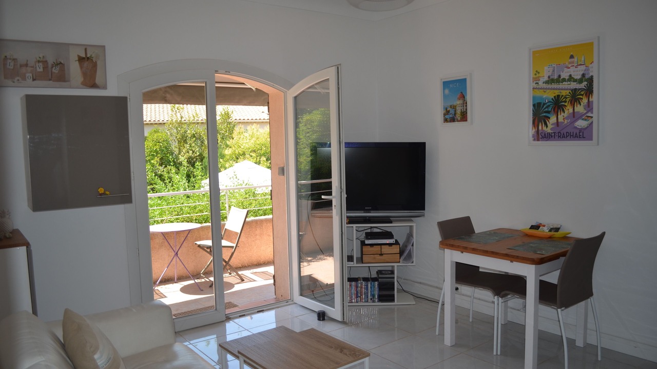 Photo of Livingroom in Boulouris-sur-Mer