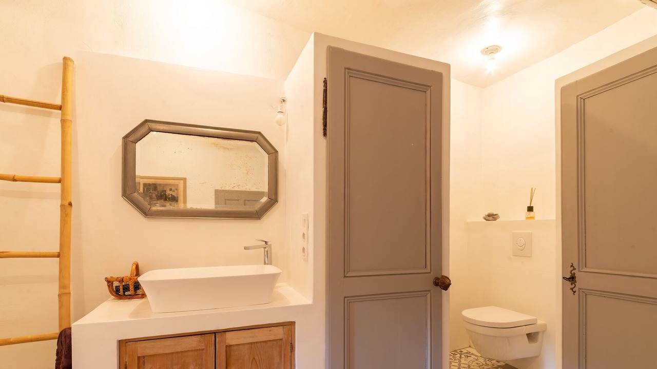 Photo of Bathroom in Bonnieux