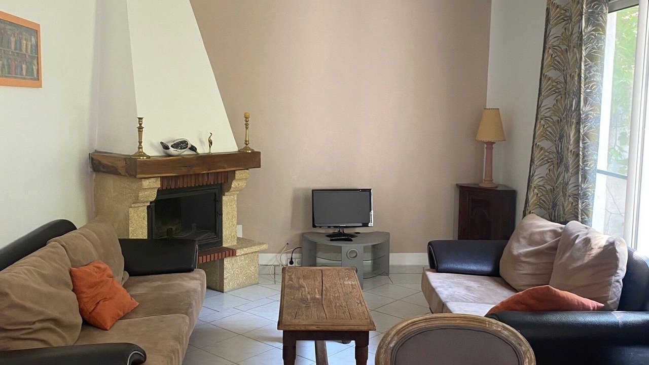 Photo of Livingroom in Arles