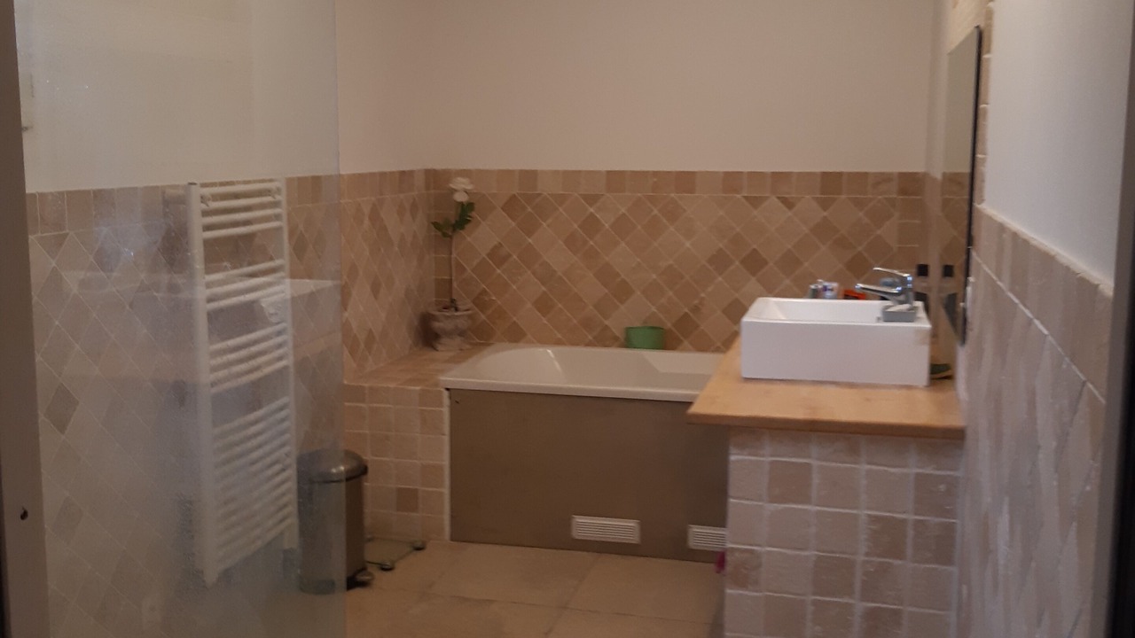 Photo of Bathroom in Serviers-et-Labaume