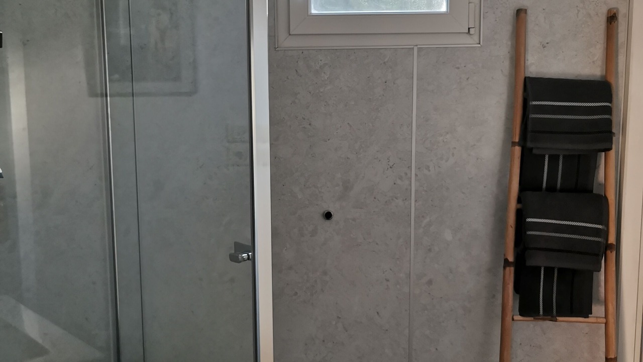Photo of Bathroom in Mas-Blanc-des-Alpilles
