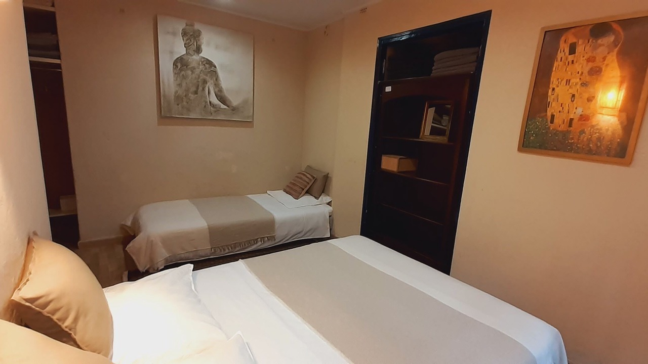 Photo of Bedroom in Avignon City Centre