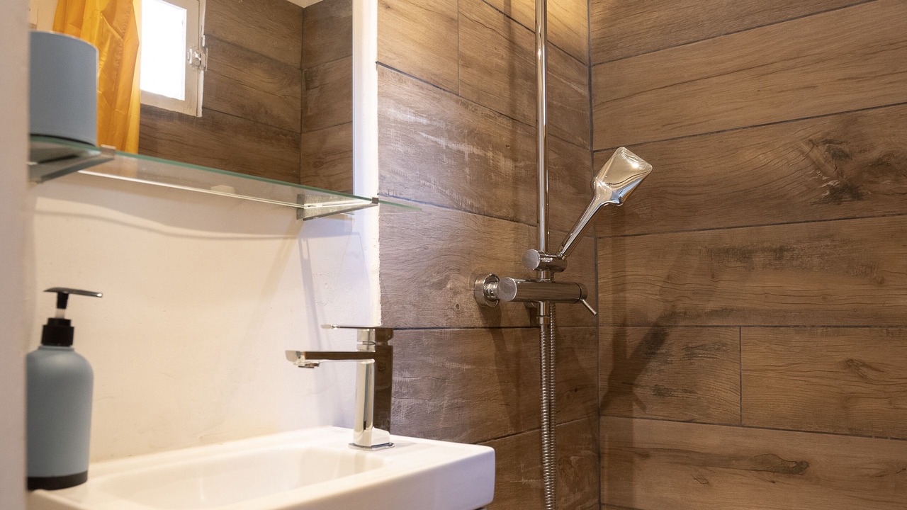 Photo of Bathroom in Apt