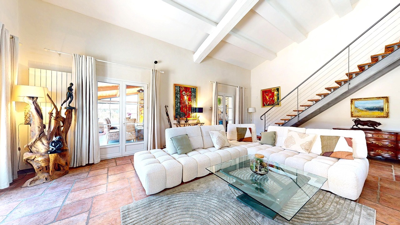 Photo of Livingroom in Quartier des Espesses