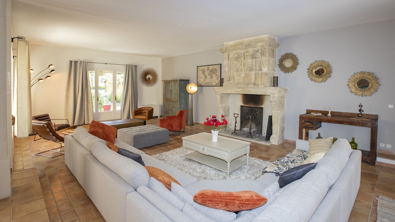 Photo of Livingroom in Mouries
