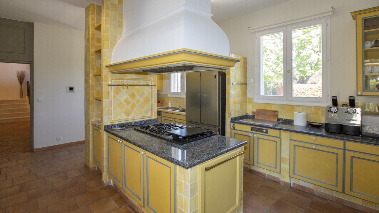 Photo of Kitchen in Mouries