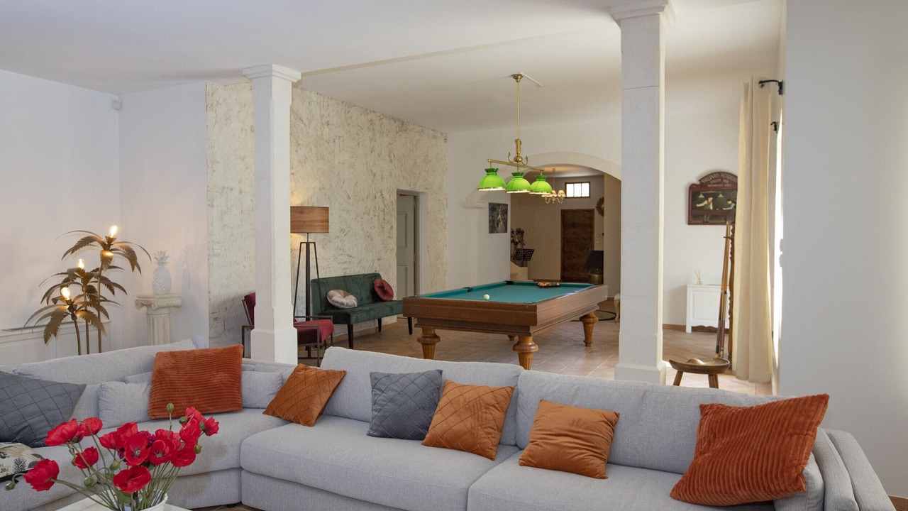 Photo of Livingroom in Mouries