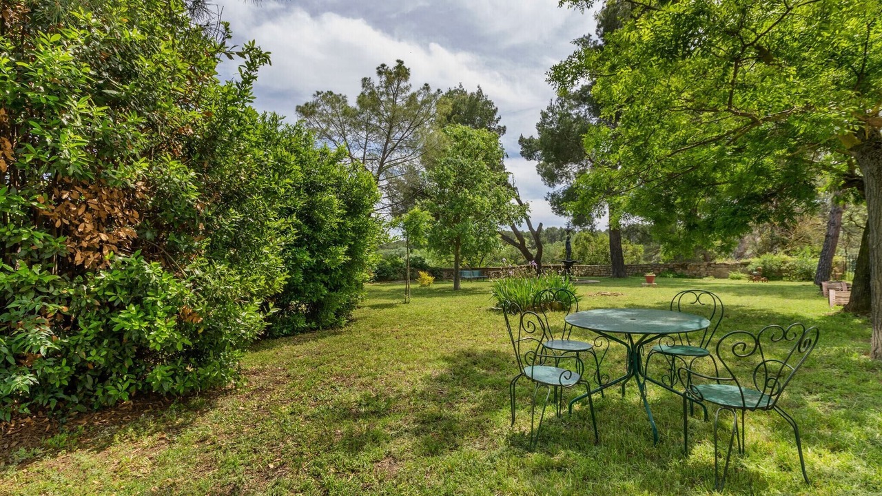 Photo of Outdoor in Meze