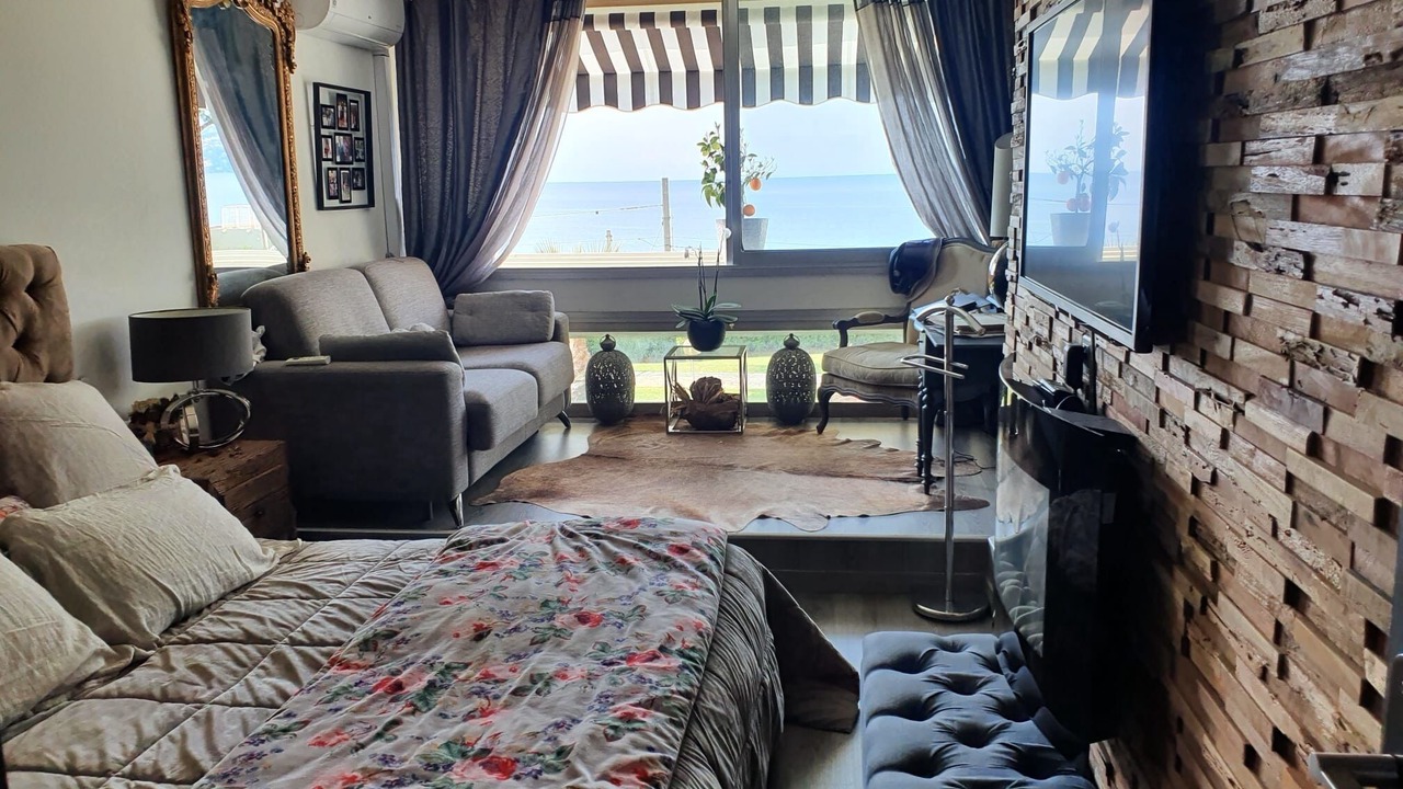 Photo of Bedroom in Cannes La Bocca