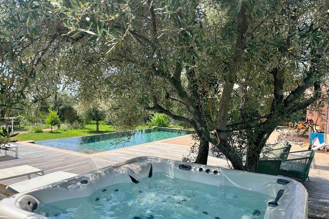 Photo of Patio Balcony in La Cadiere-d'Azur