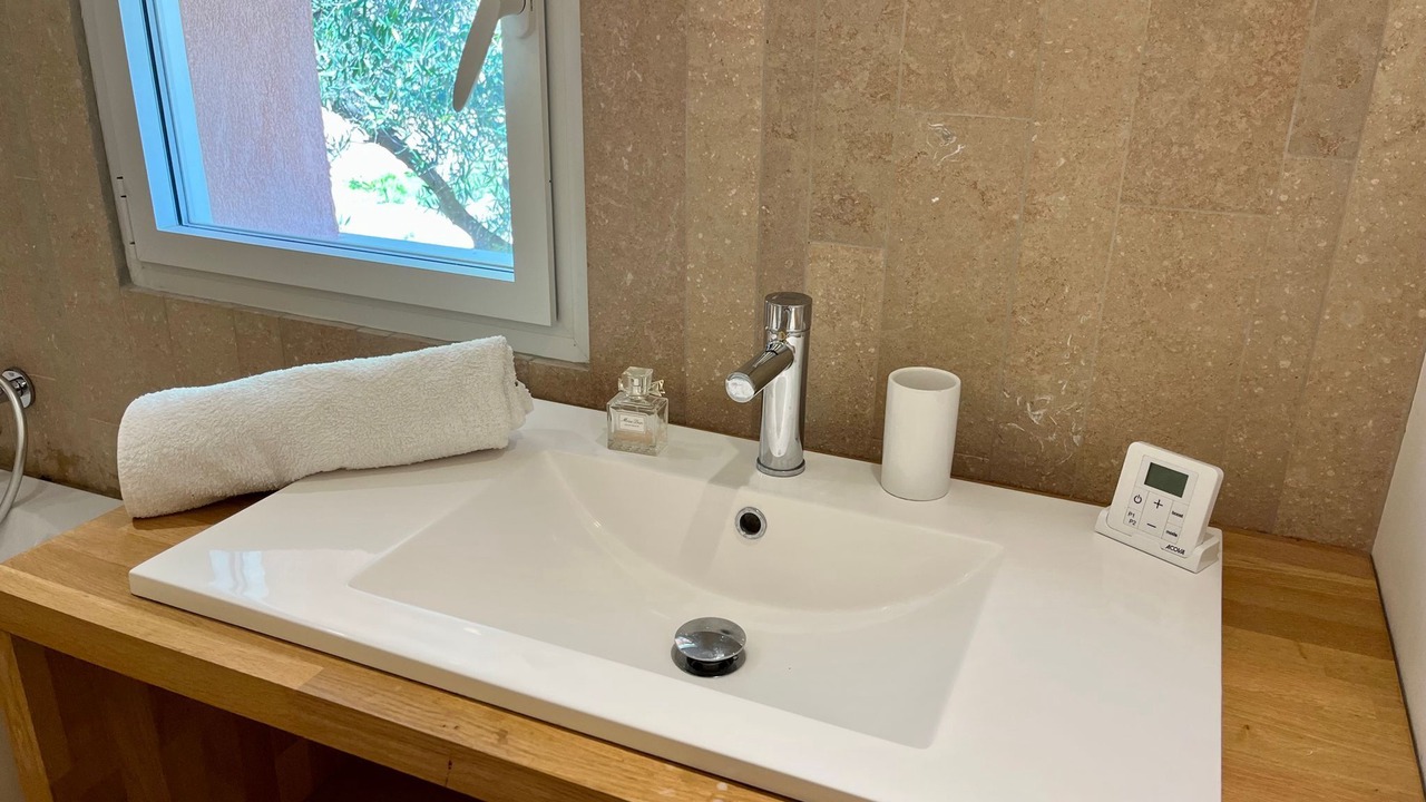 Photo of Bathroom in La Cadiere-d'Azur