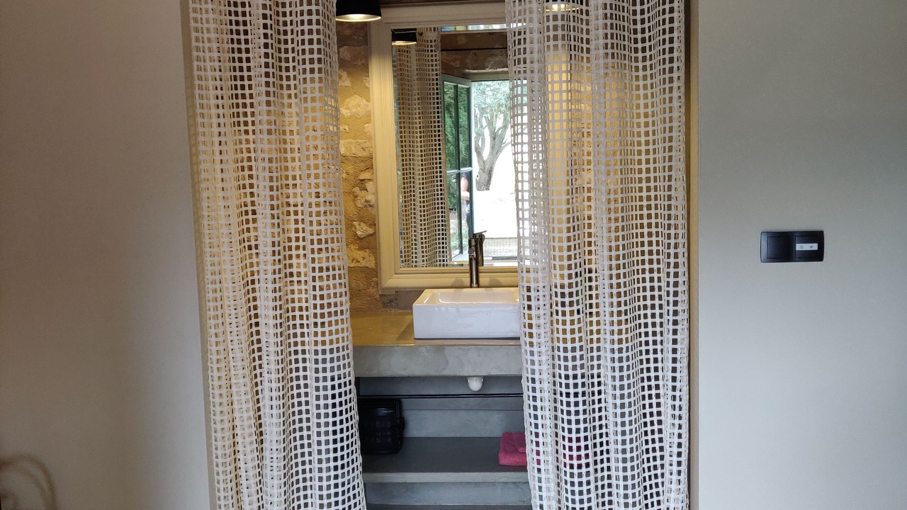 Photo of Bathroom in Eygalieres