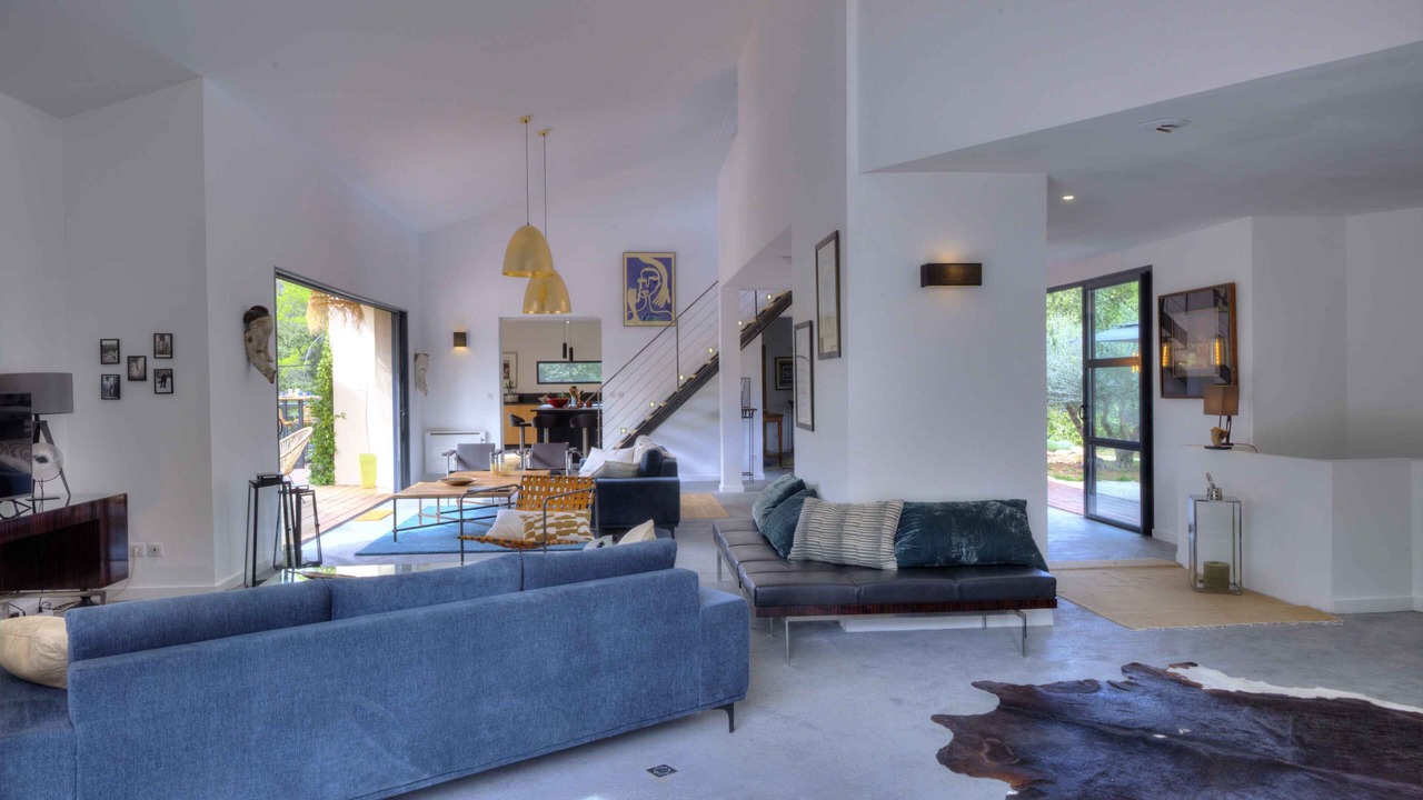 Photo of Livingroom in Sillans-la Cascade