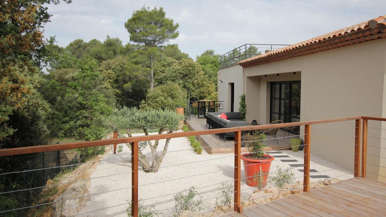 Photo of Patio Balcony in Sillans-la Cascade