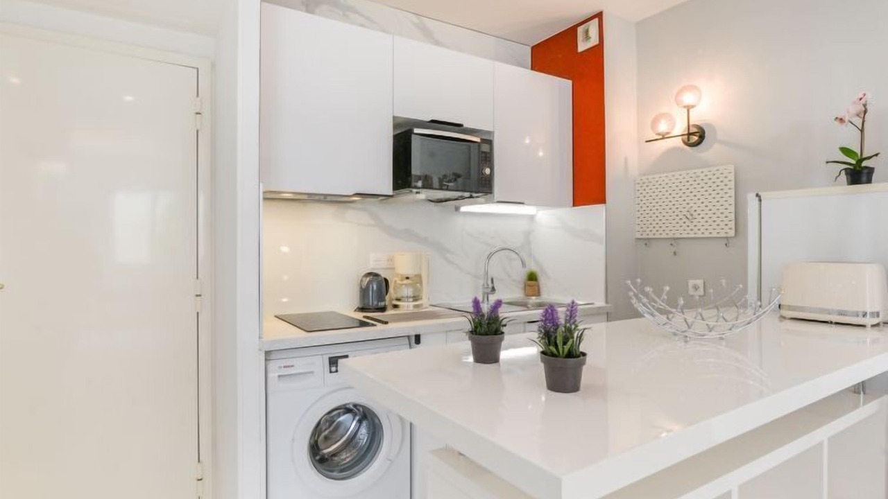Photo of Bedroom in Saint-Laurent-du-Var