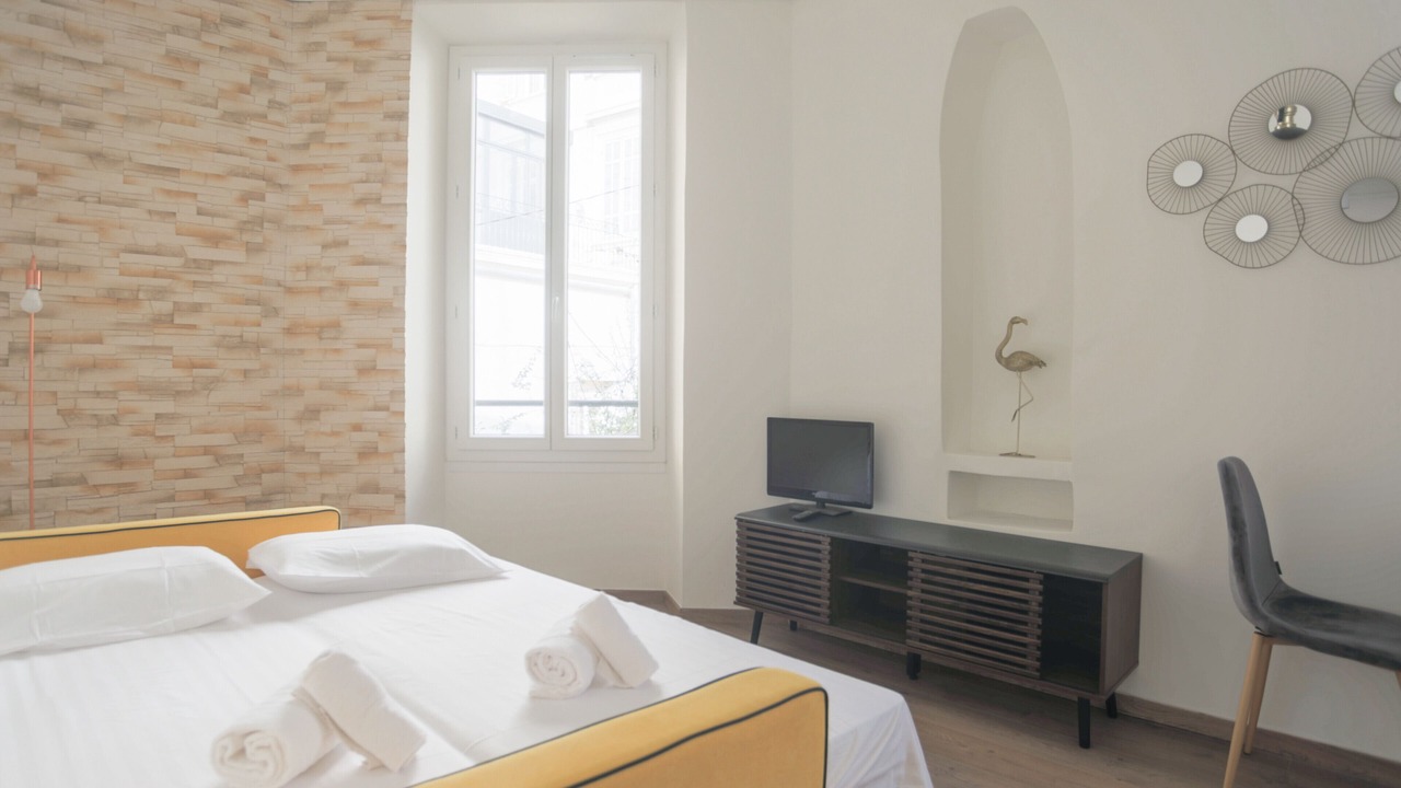 Photo of Bedroom in Carnot