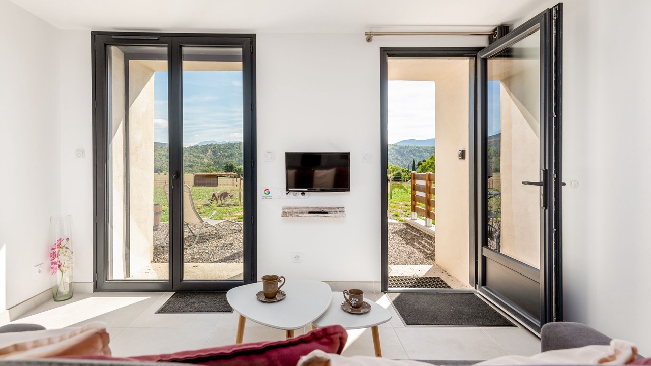 Photo of Livingroom in Champtercier