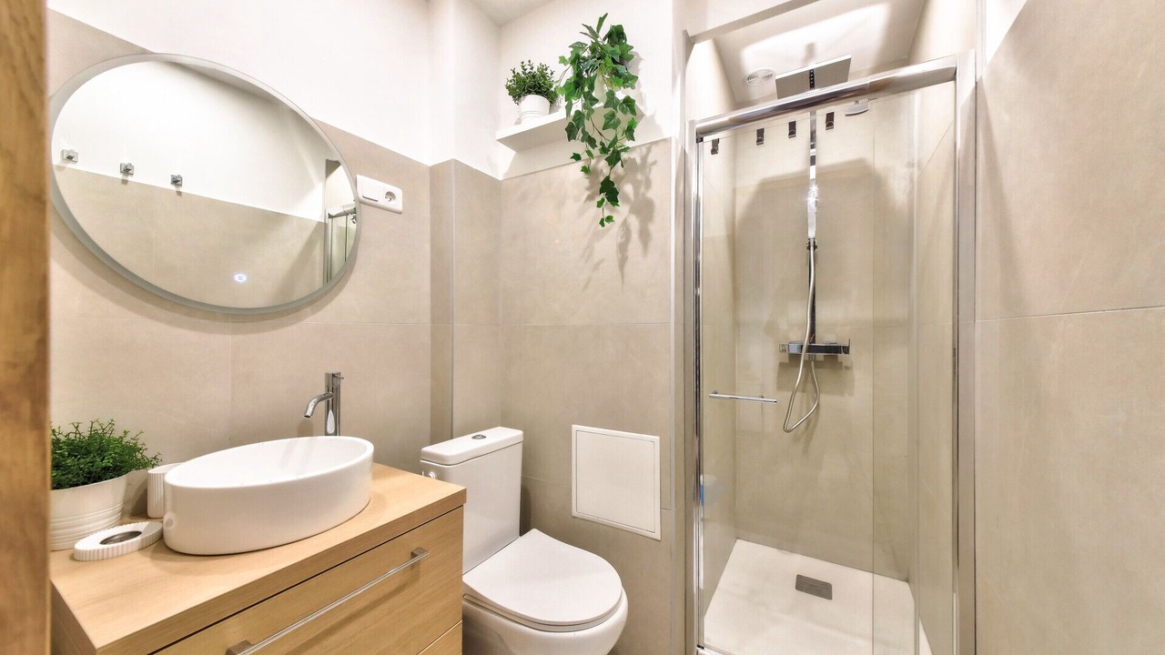 Photo of Bathroom in Lodi