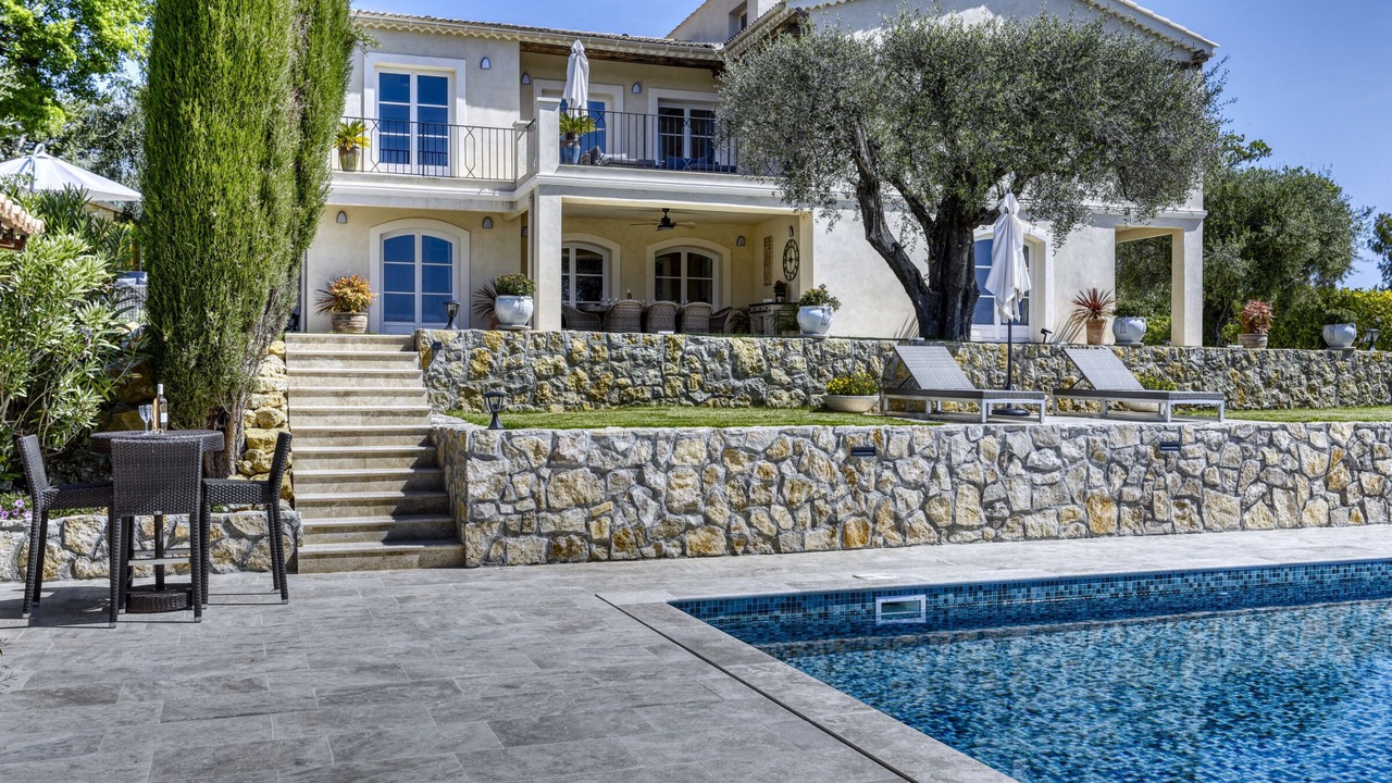 Photo of Outdoor in Le Rouret