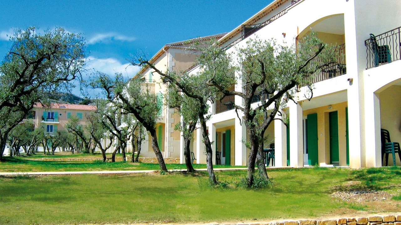 Photo of Outdoor in Paradou